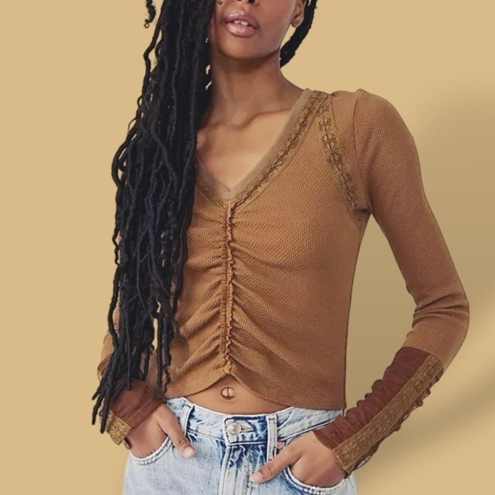 NWOT Free People ‘Wear Me Out’ Thermal Mesh Lace Cuff Sleeve Top in “Olive Leaf”